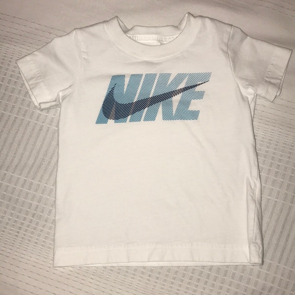 NIKE - Toddler Size 2T (2 Shirt Bundle) - Picture 3 of 4